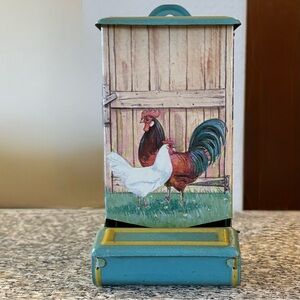 Vintage Jasco Rustic Rooster and Hen MatchBox Holder